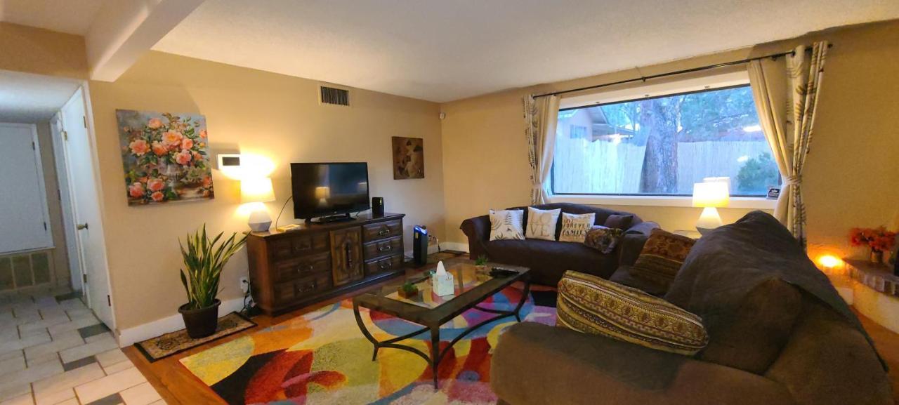 Charming With Red Rock View, Near Stupa And Trails, With Uv Light Air Filters Holiday home
