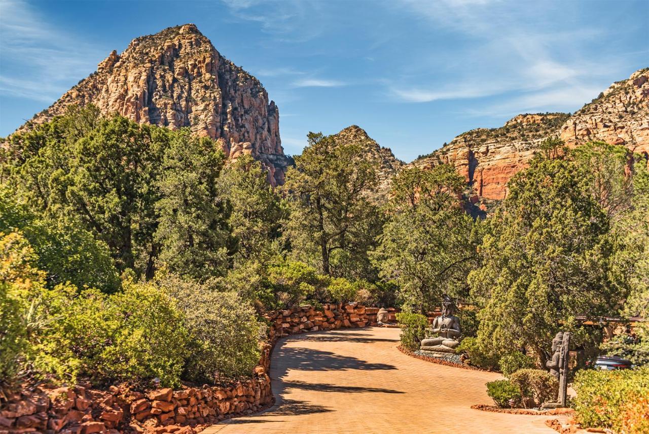 Red Rock Retreat: Private Luxury Studio With Wellness Amenities Apartment