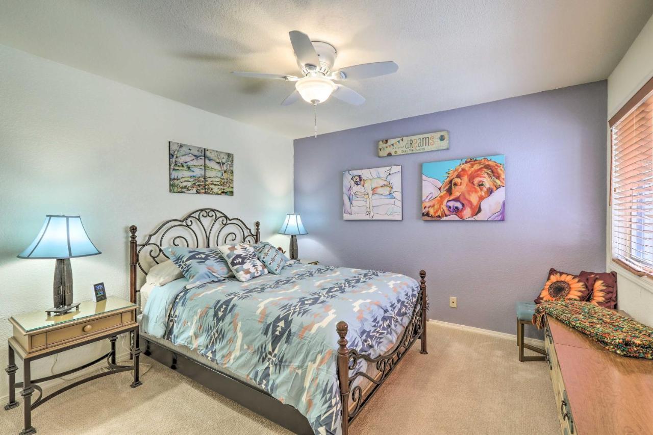 With Golf Course View And Pool Access!