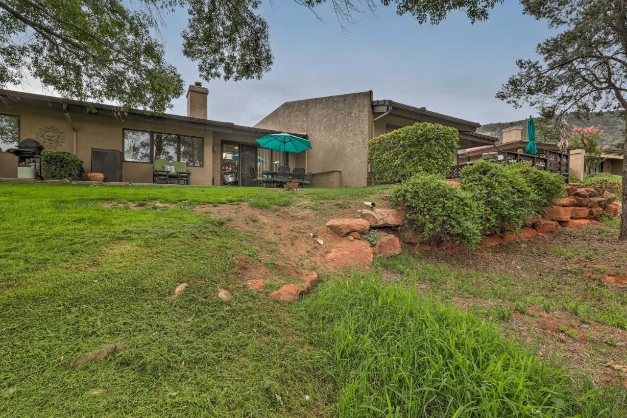 With Golf Course View And Pool Access! Holiday home Sedona