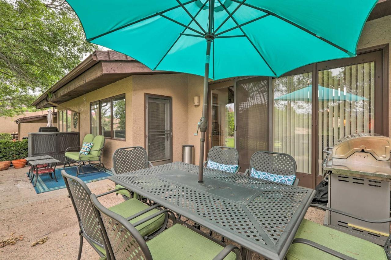 With Golf Course View And Pool Access! Holiday home *
