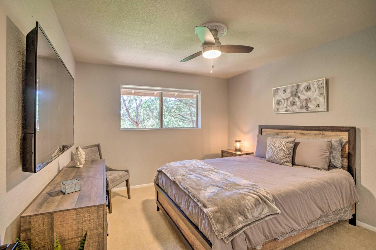 Holiday home Hideaway With Swim And Private Tavern! Sedona