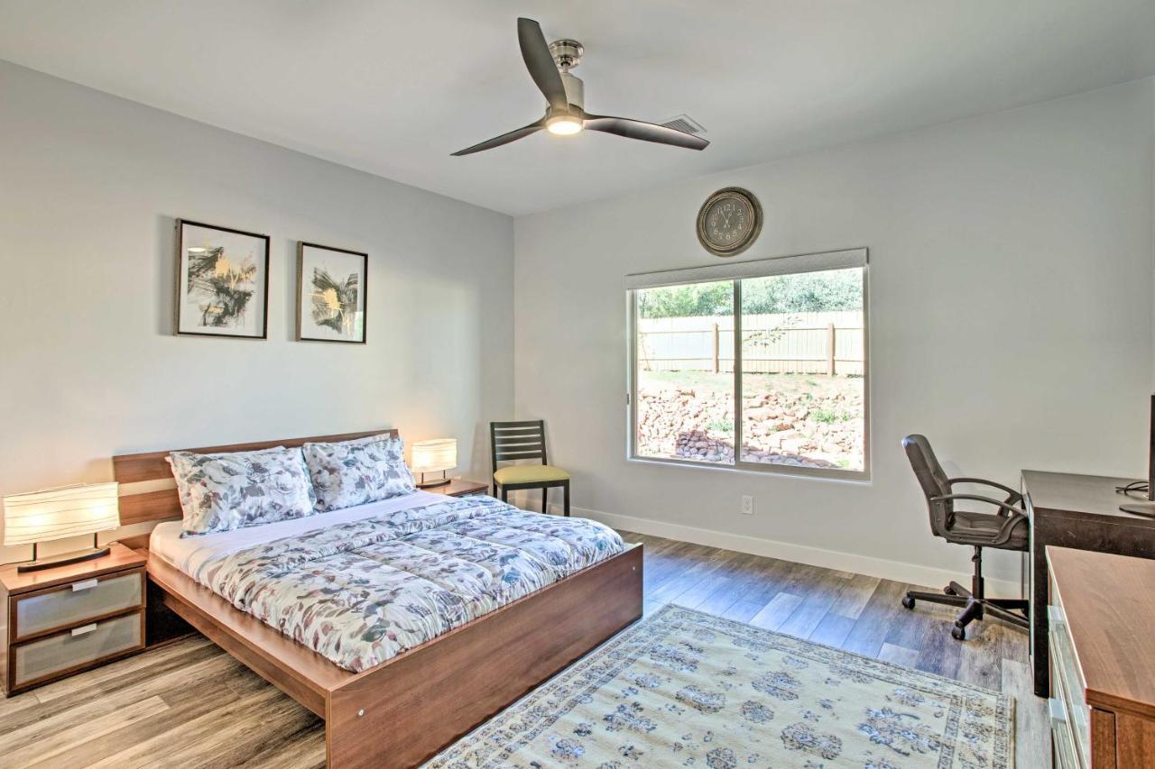 Holiday home Tranquil With Fireplace And Hot Tub! Sedona