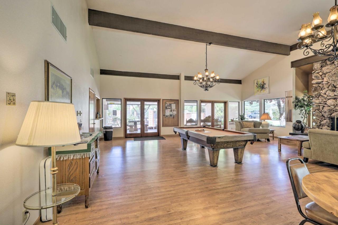 Mtn Views, Balcony And Hot Tub Access Apartment Sedona