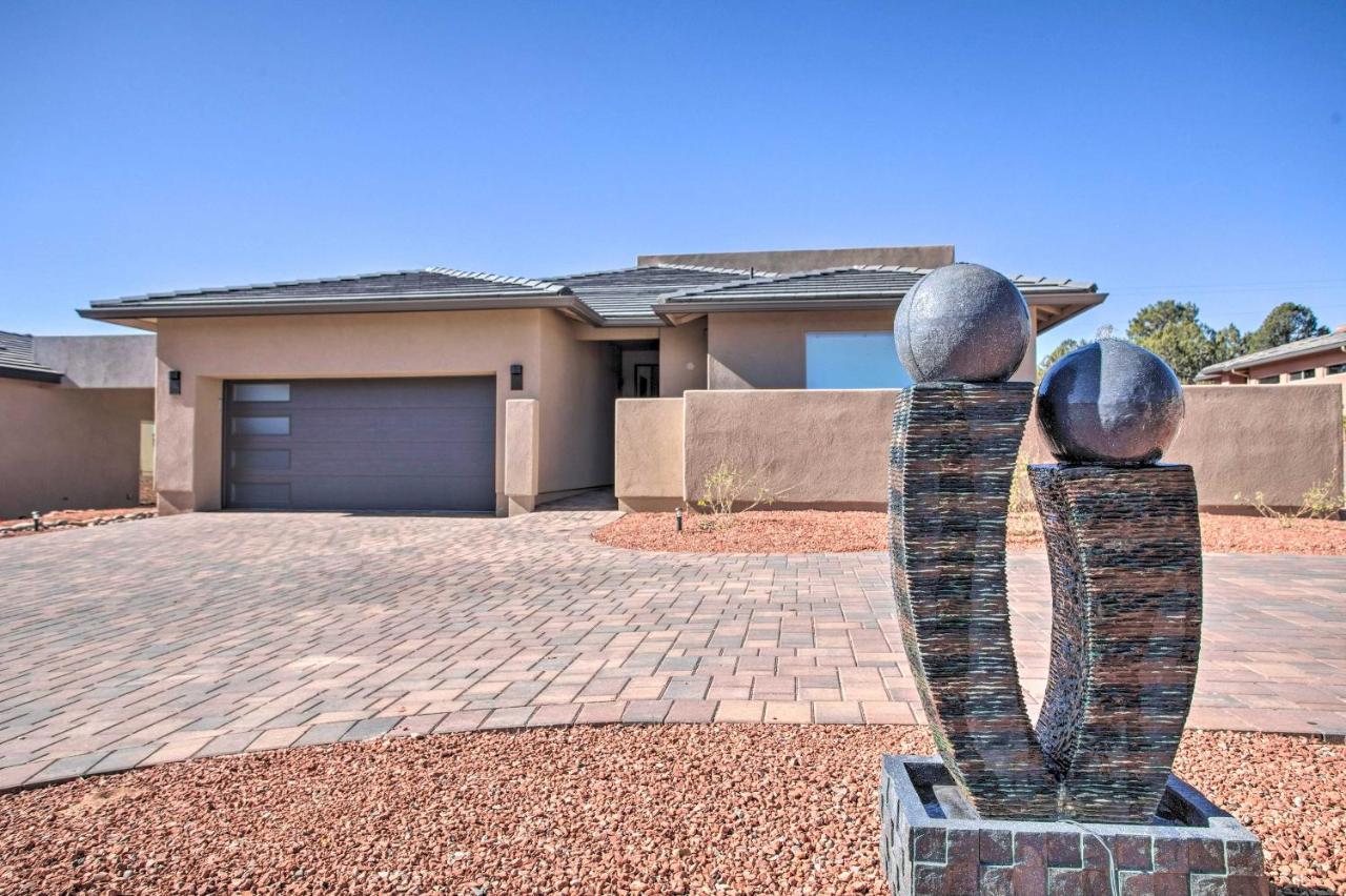 Sanctuary With Hot Tub, Fire Pit And Grill Holiday home