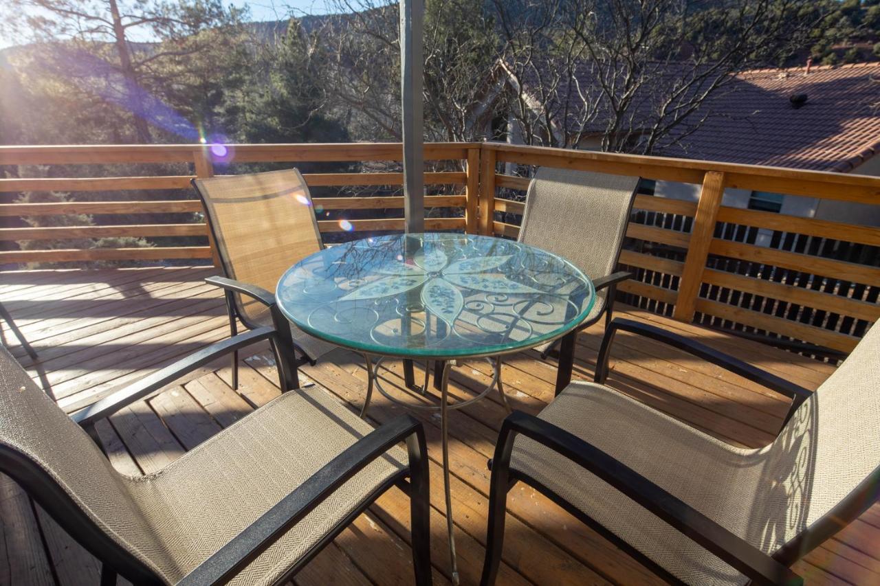 Spacious & Beautiful With Double Decks In Chapel Area *