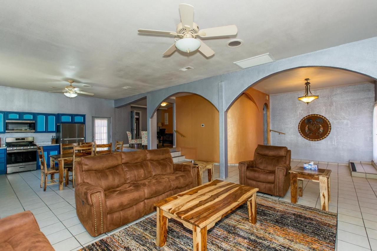 Rest, Relax & Renew In The Heart Of By Sedona, In The Center Of It All, Hike And Bike Trails, Shopping Holiday home *