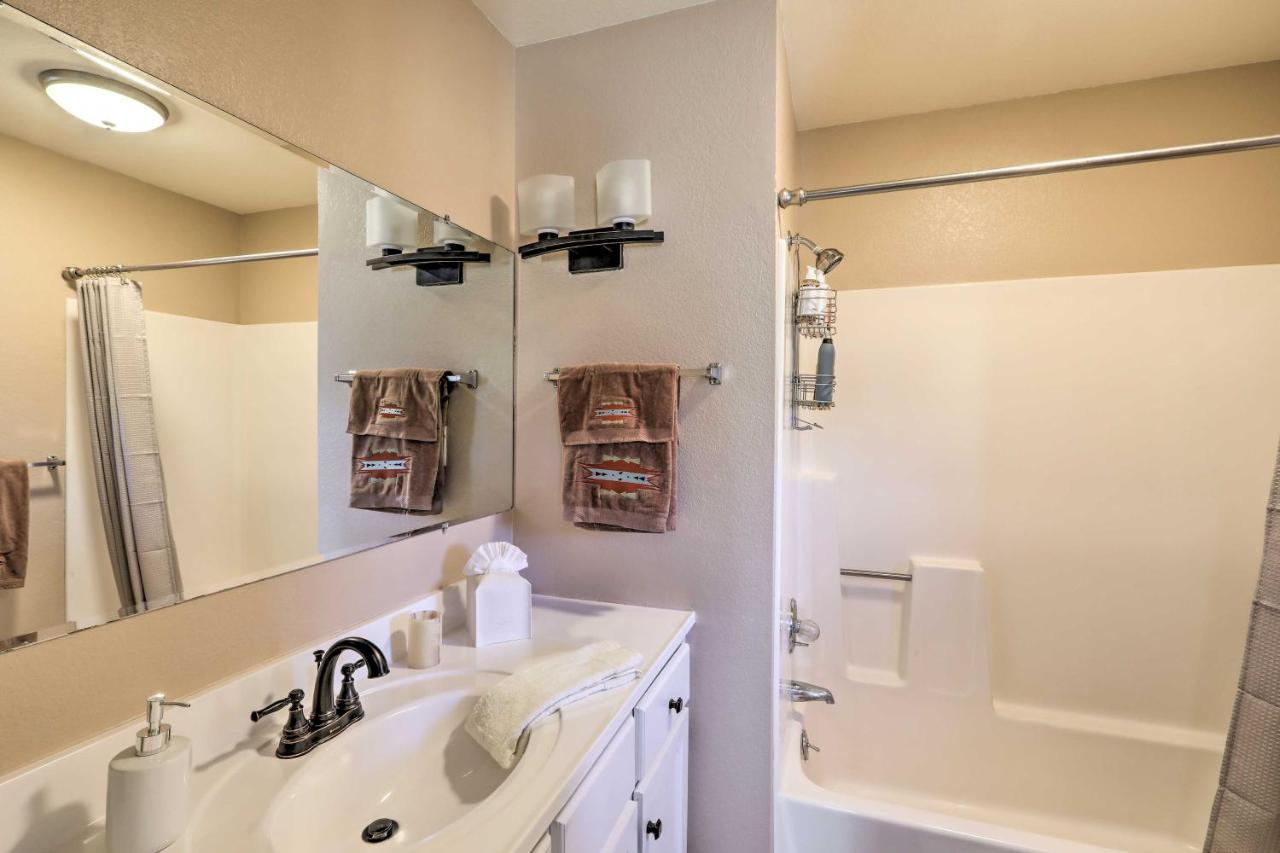 Holiday home Retreat With Fire Pit, Near Hiking Trails Sedona