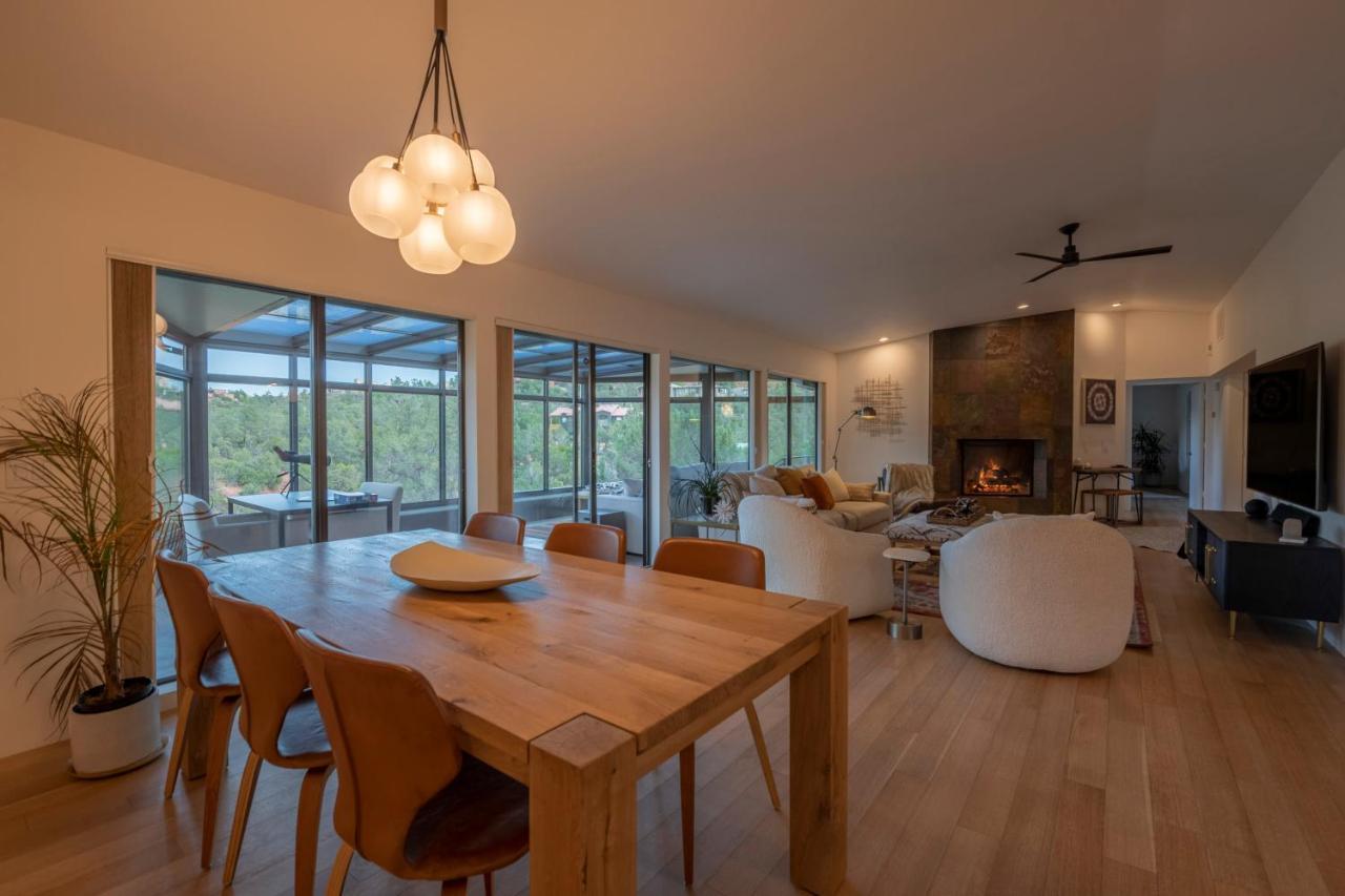 Red Rock Paradise Amazing Views And Hot Tub Holiday home *