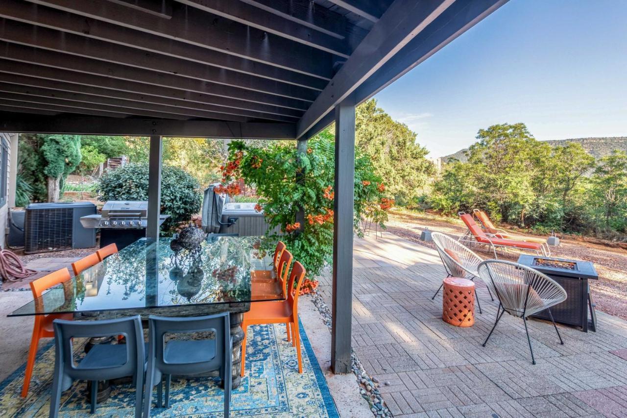 Sleek Abode With Hot Tub And Outdoor Hangout! * Sedona