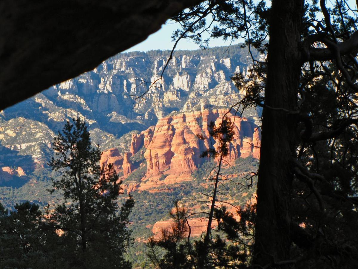 Cathedral Hideaway And Casita Bed & Breakfast *