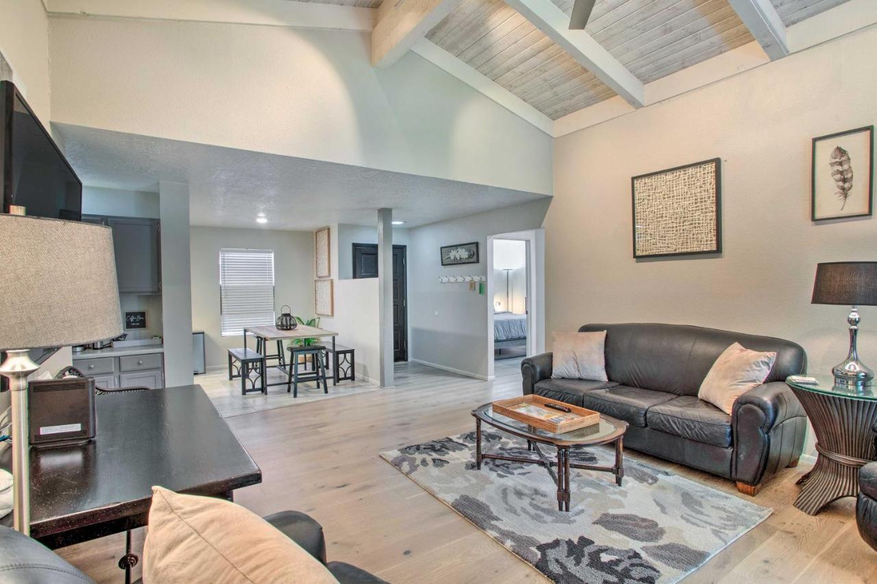 Bright Resort-style Amenities! Apartment