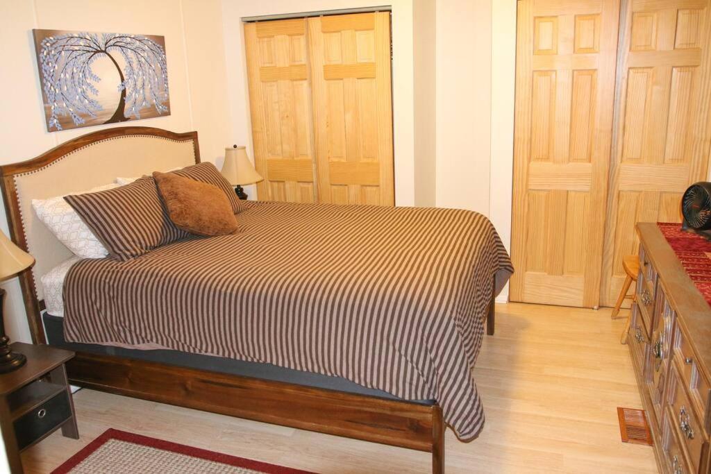 Serene 2 Bedroom! Walk To Trails! Red Rock Mountain Views! Sedona