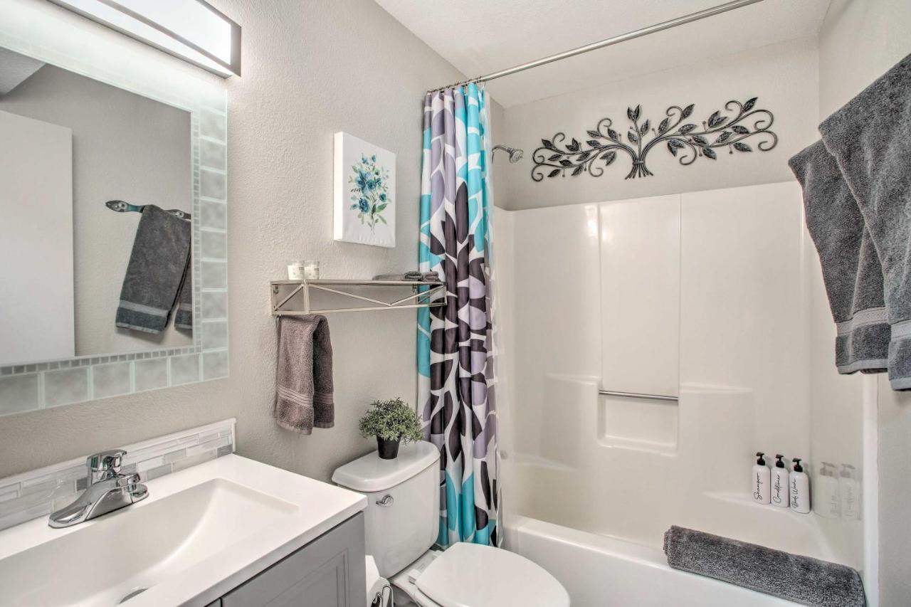 Bright Resort-style Amenities! Sedona