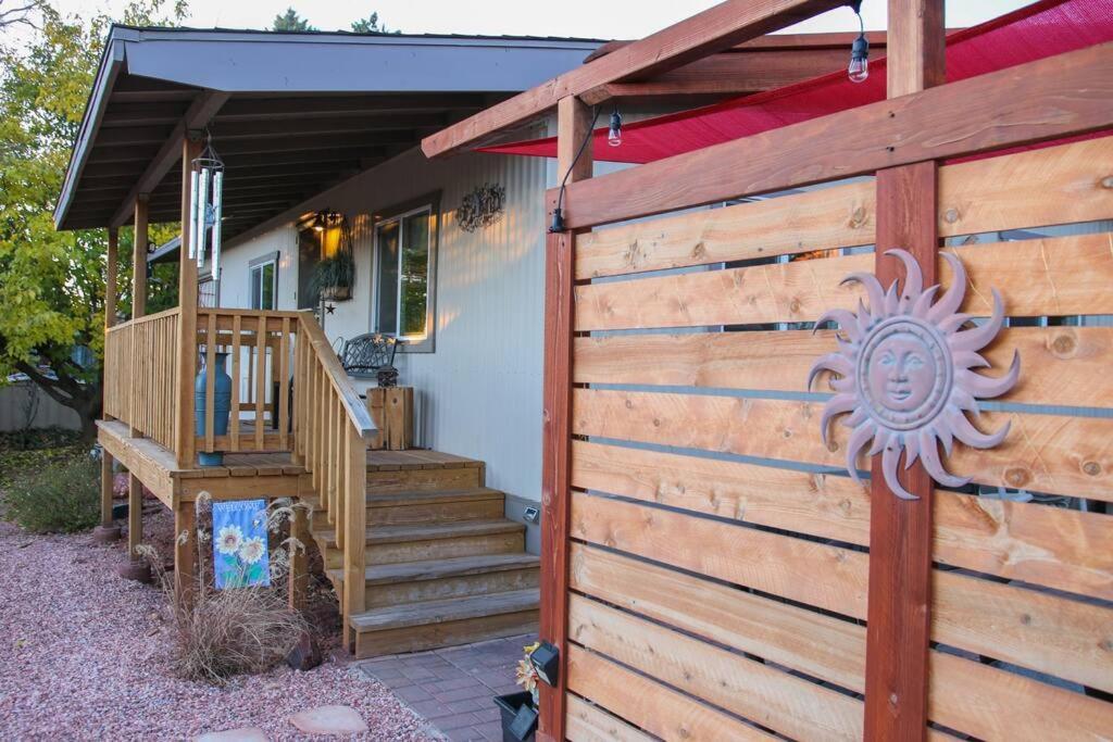 Serene 2 Bedroom! Walk To Trails! Red Rock Mountain Views! Sedona