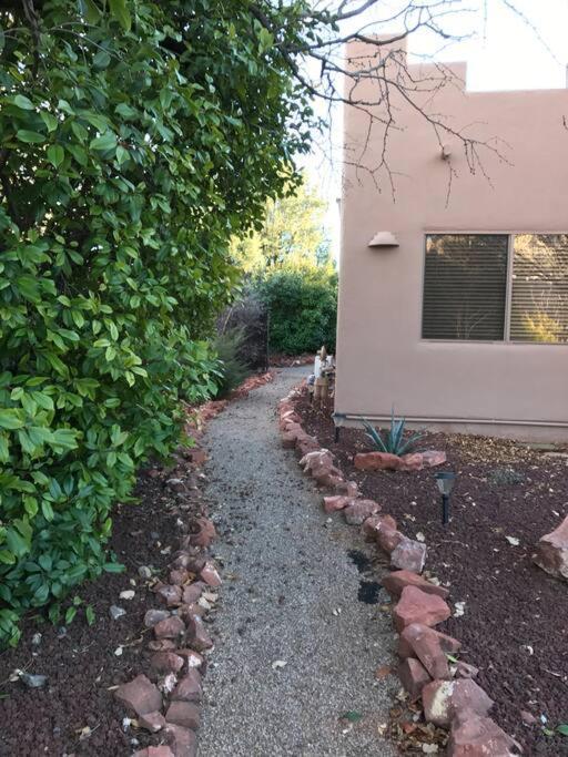 Mountain View Apartment, Residential Area, Private Entrance Apartment Sedona