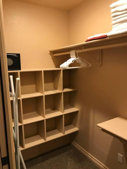 Mountain View Apartment, Residential Area, Private Entrance Sedona