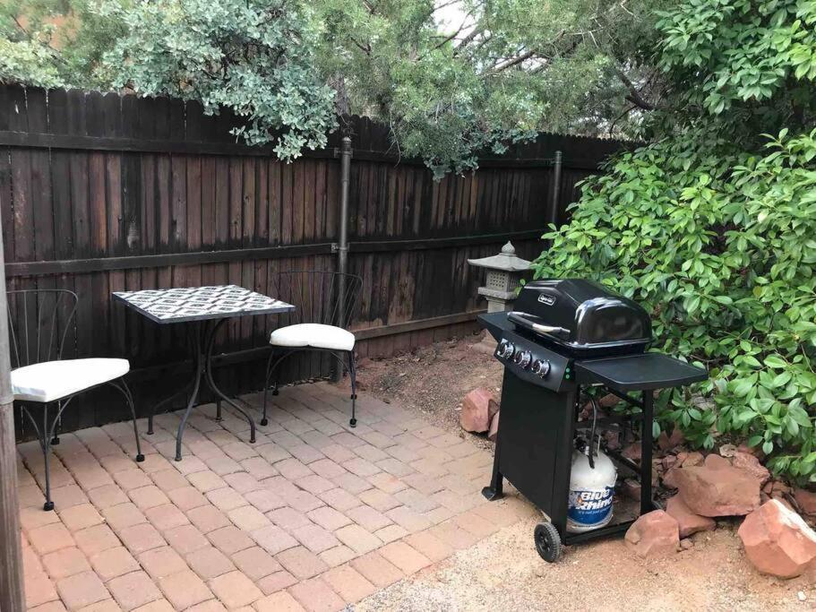 Mountain View Apartment, Residential Area, Private Entrance Apartment