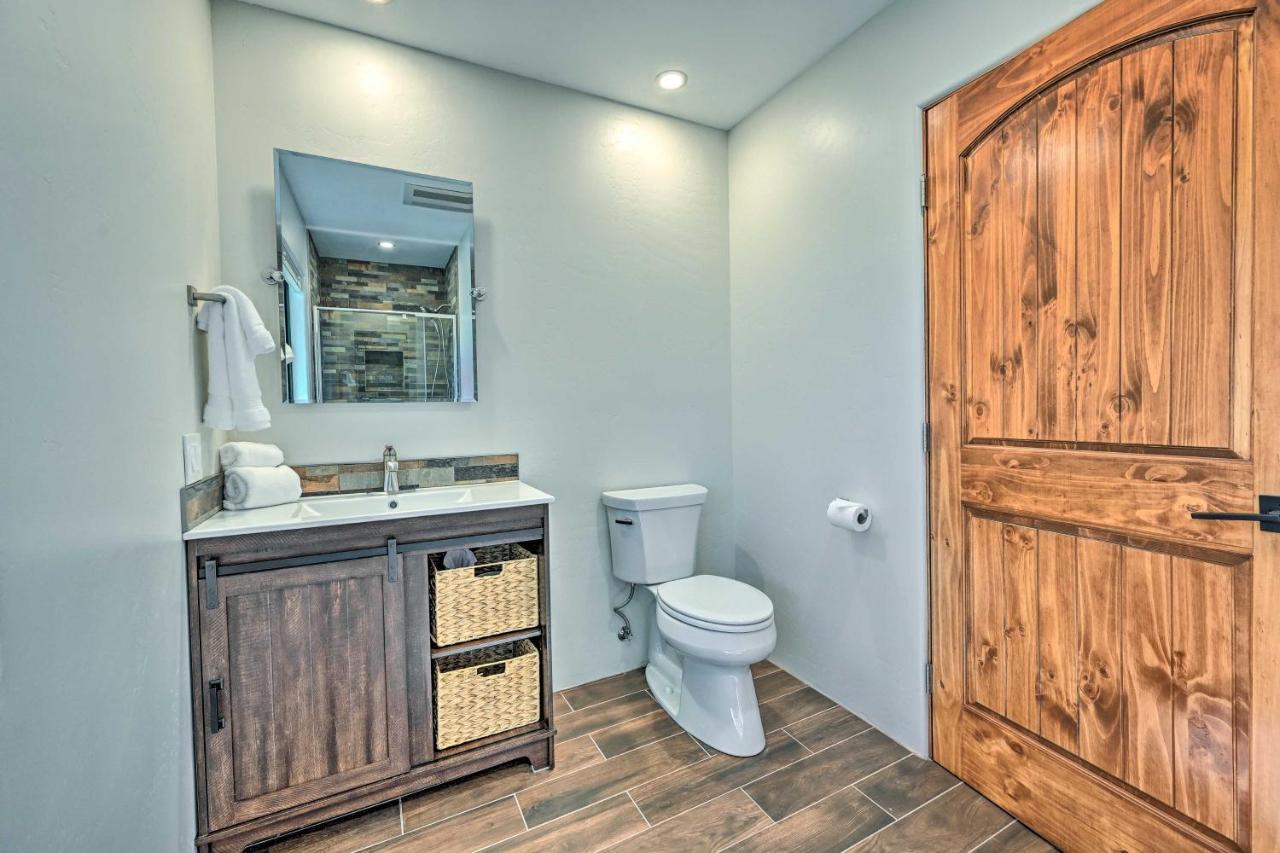 Stunning With Red Rock Views And Fire Pit! Holiday home Sedona