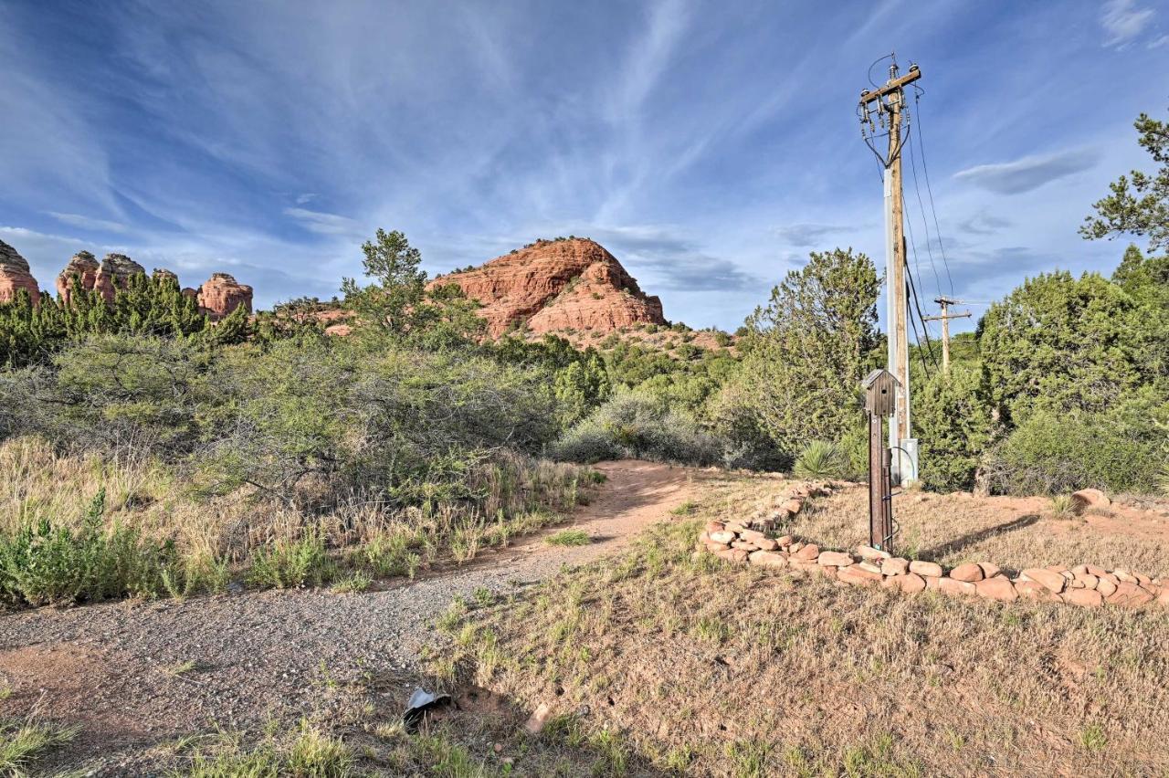 Peaceful Red Rock Views And Patio! Holiday home Sedona