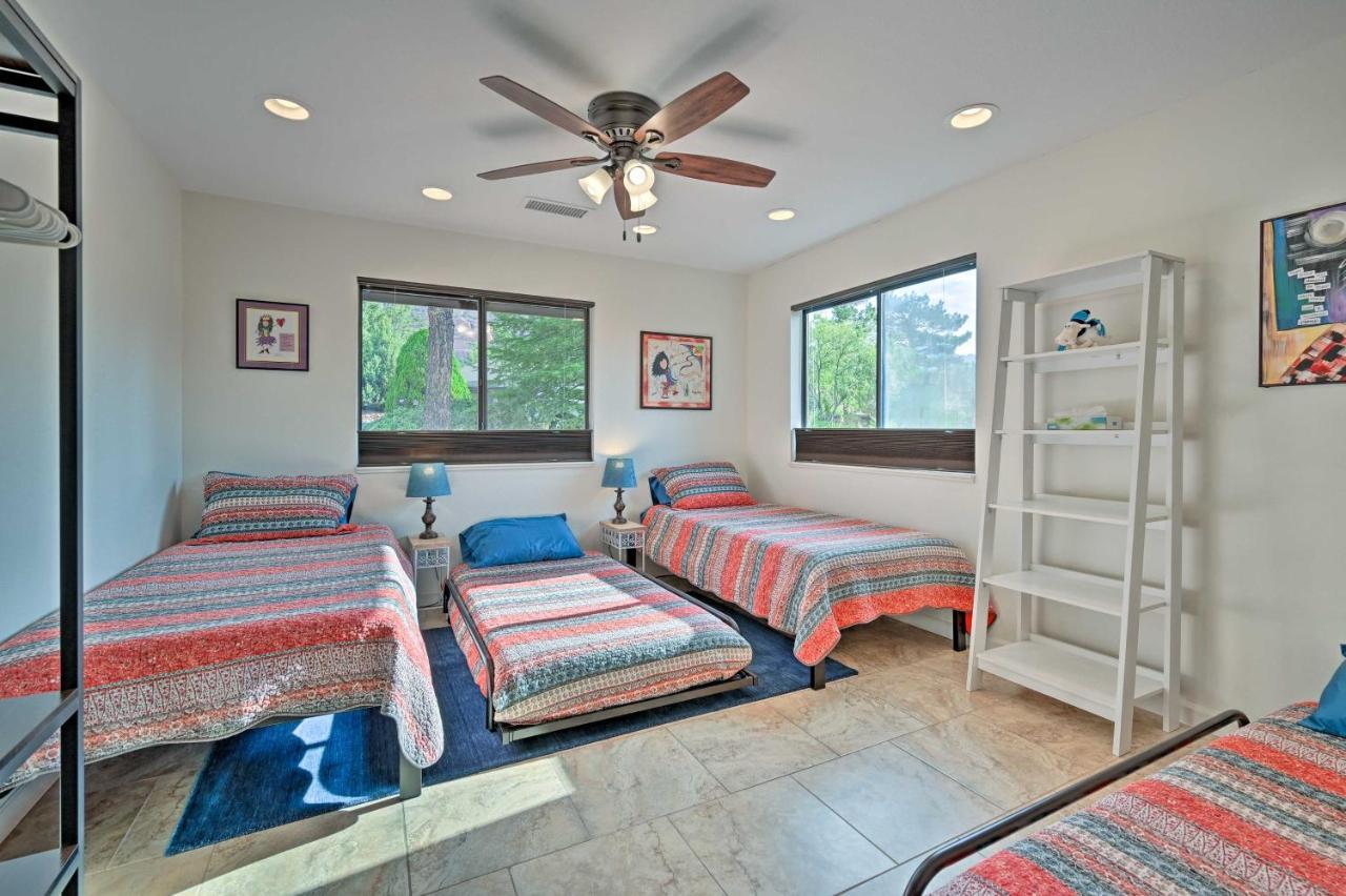 Holiday home Peaceful Red Rock Views And Patio! *