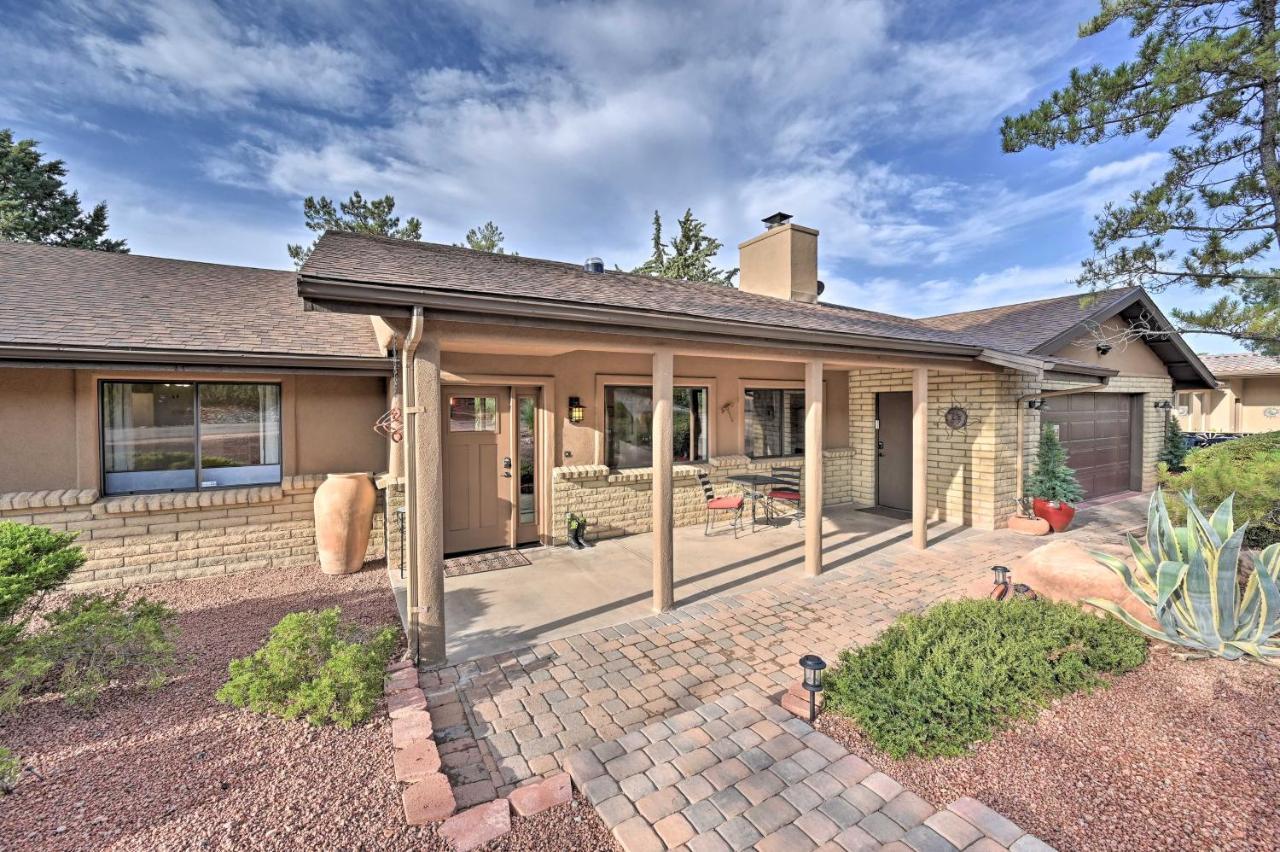 Peaceful Red Rock Views And Patio! Holiday home *