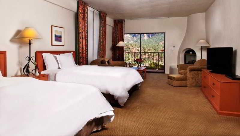 The Cliffs Hotel
