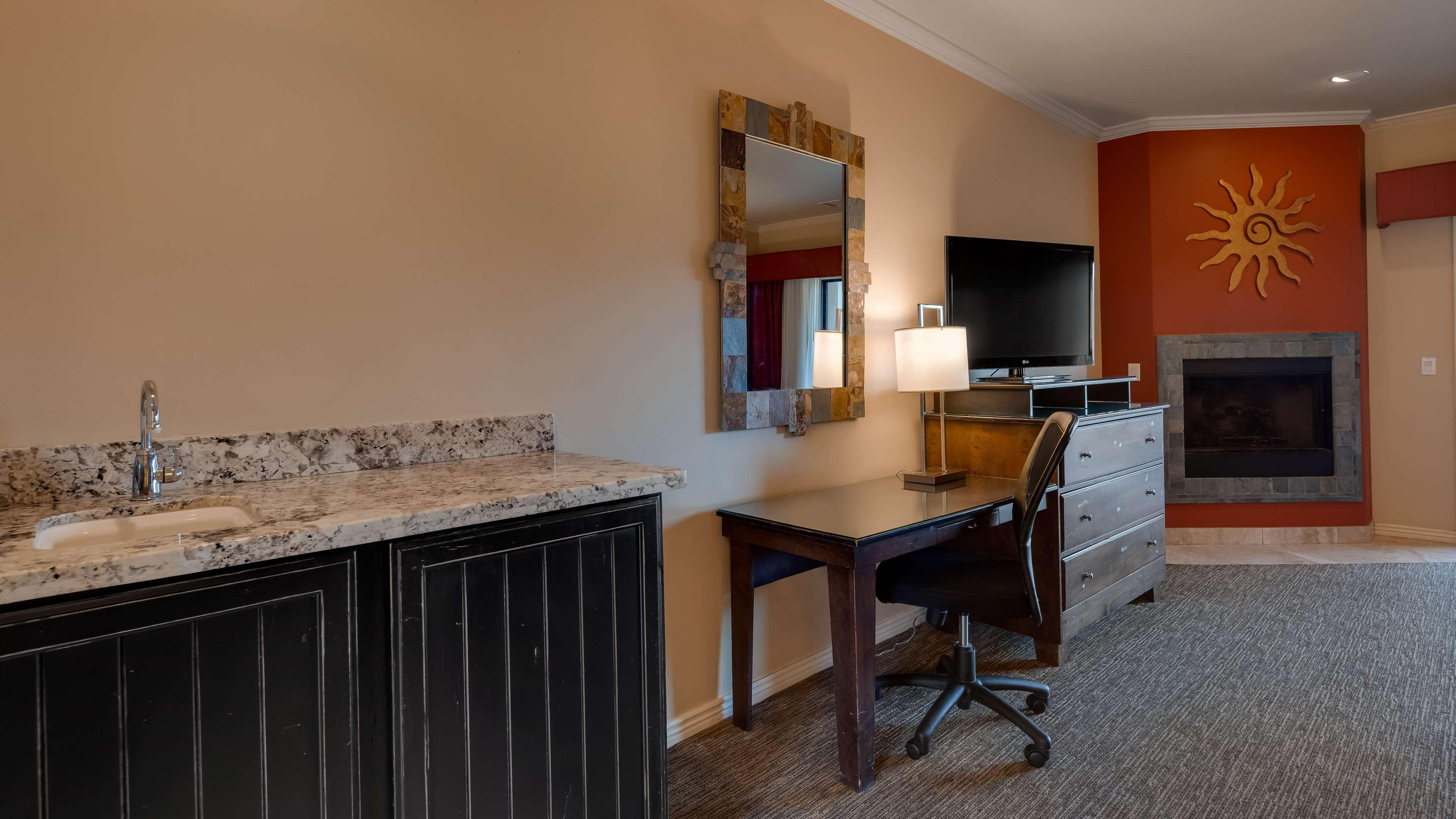 Western Arroyo Roble & Creekside 3* Sedona