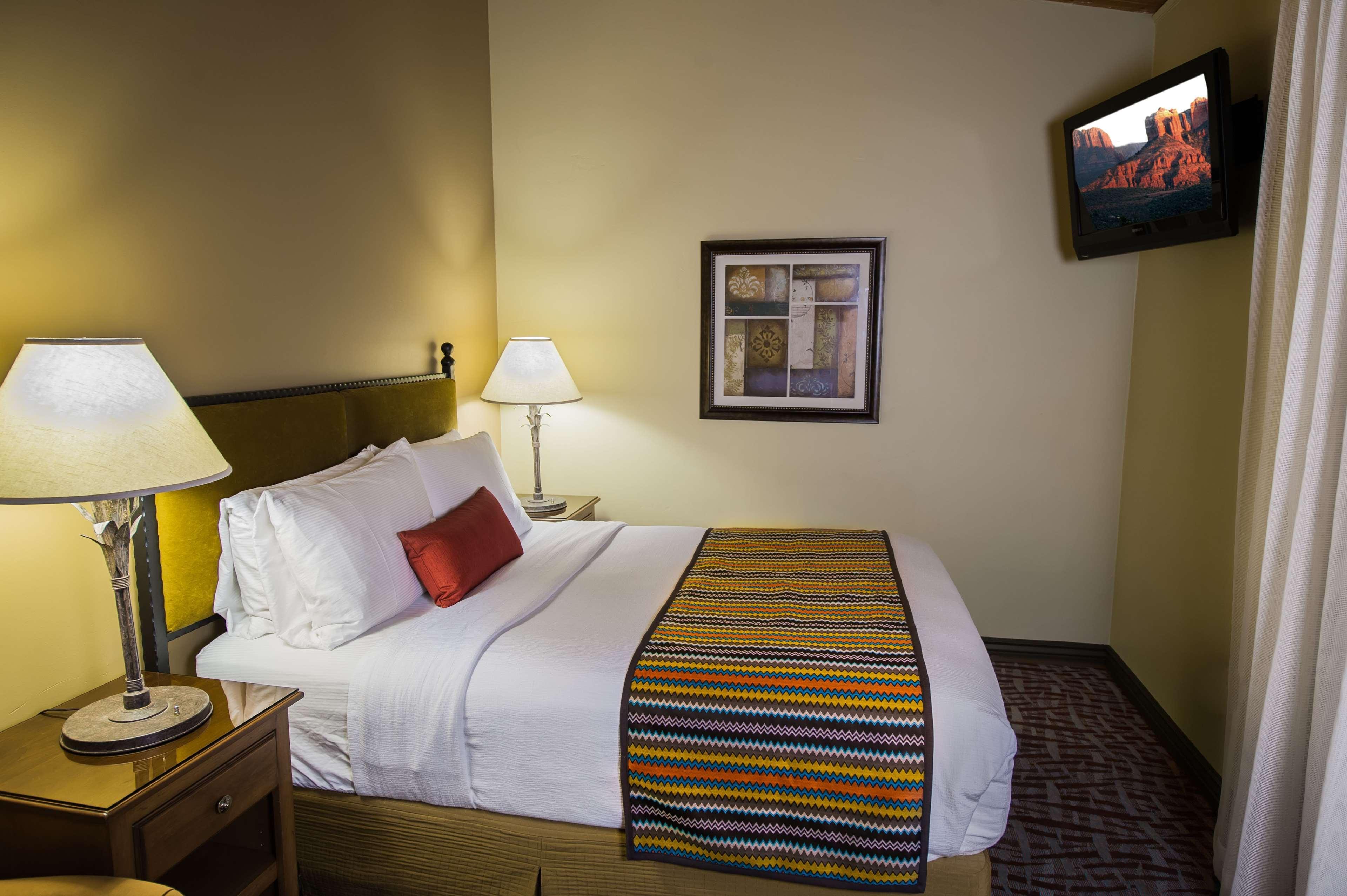Western Arroyo Roble & Creekside 3*
