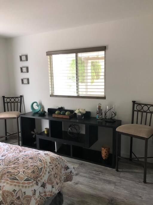 Holiday home Vista To Red Rock Pets Friendly And Hot Tub *