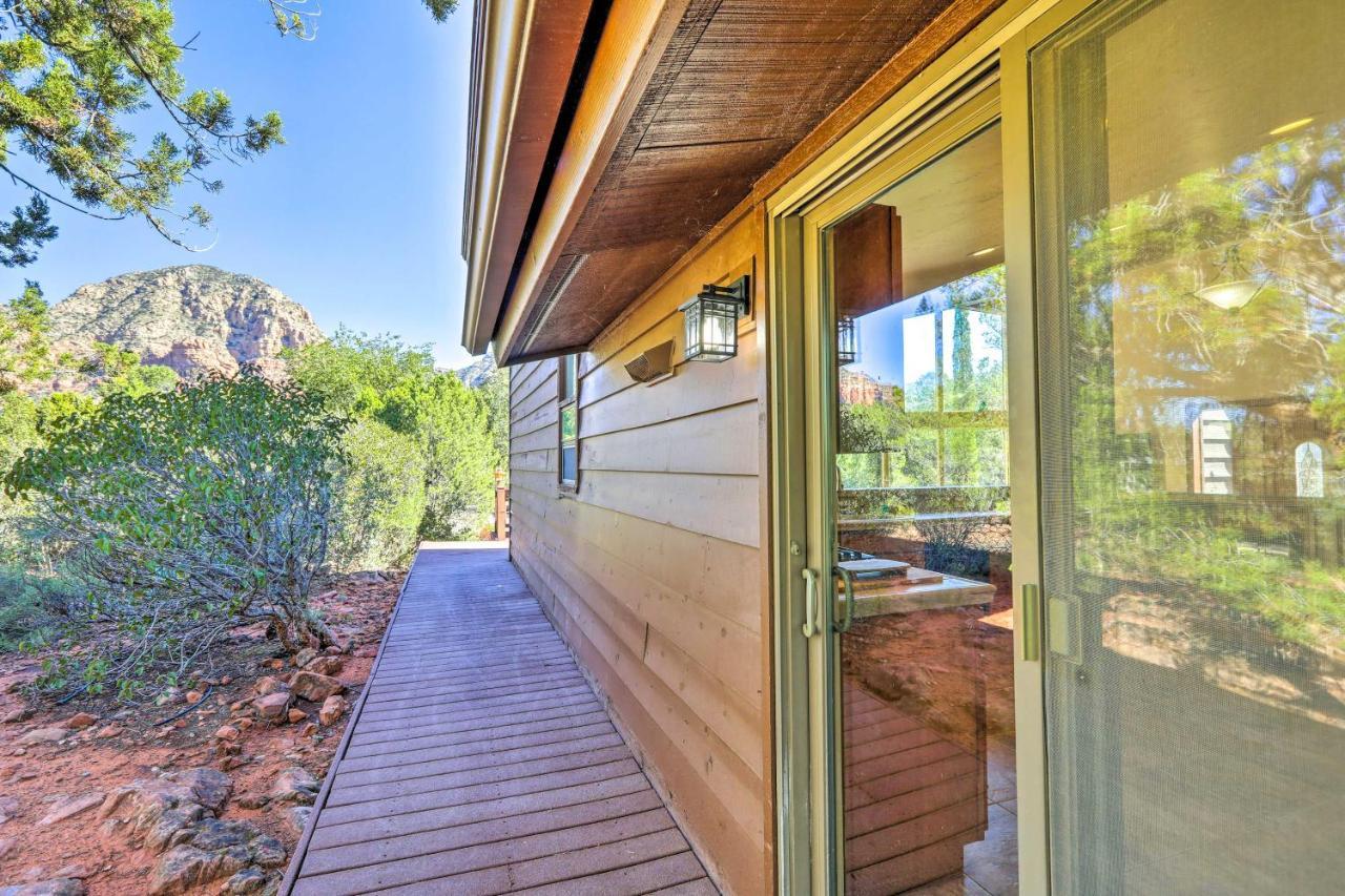 Holiday home Bright With Deck And Mountain Views! *