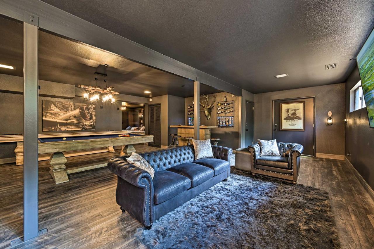 Hideaway With Swim And Private Tavern! Holiday home Sedona