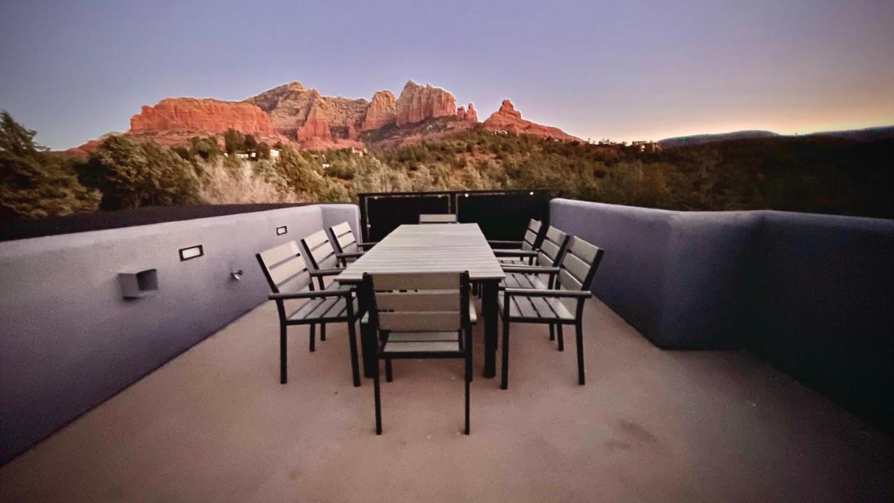 Holiday home Designer View Villa-rooftop 360 View Deck-hot Tub *