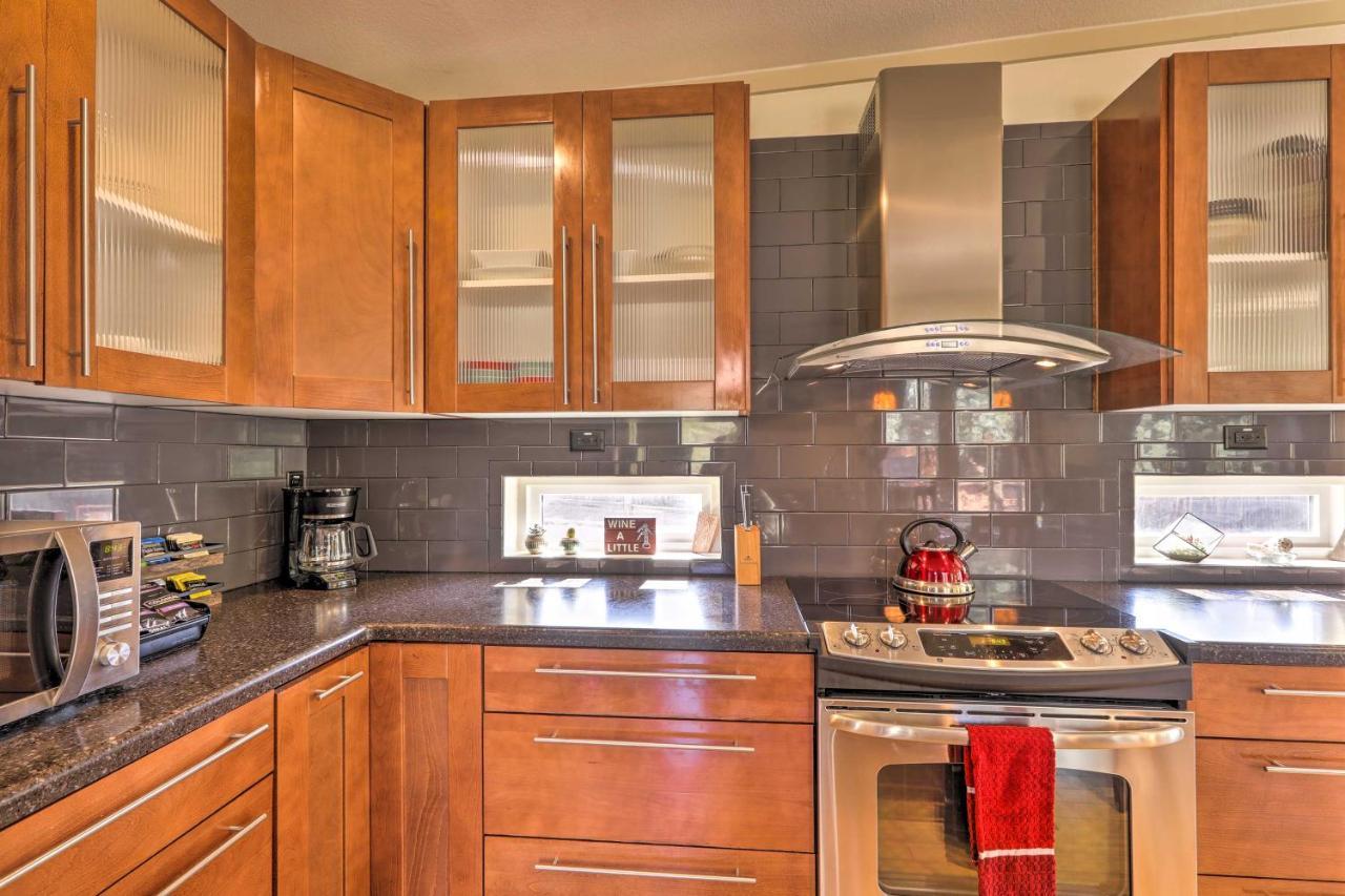 Pet-friendly With Yard And Hot Tub!