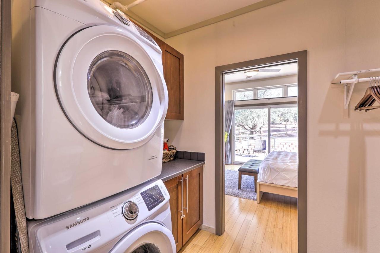 Pet-friendly With Yard And Hot Tub!