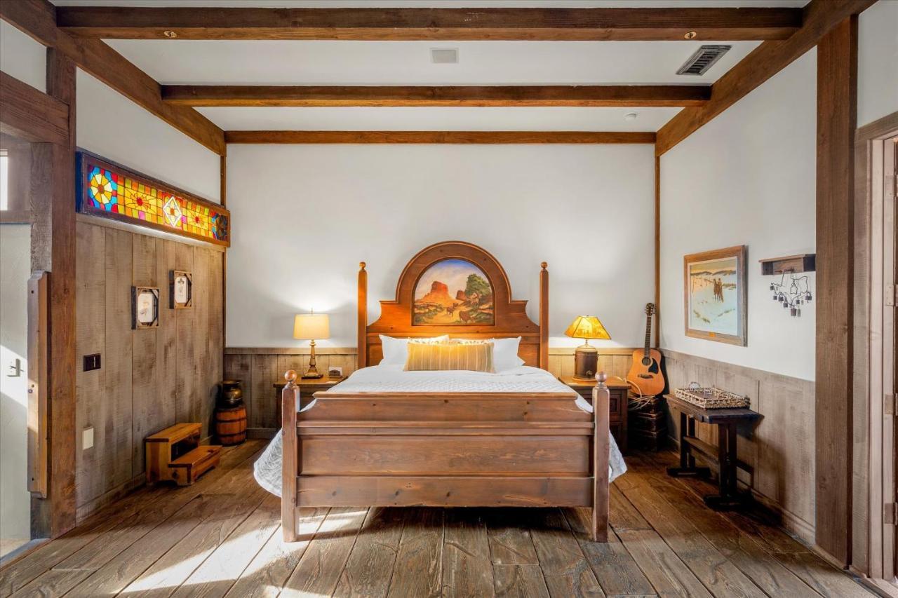 Adobe Village Holiday home
