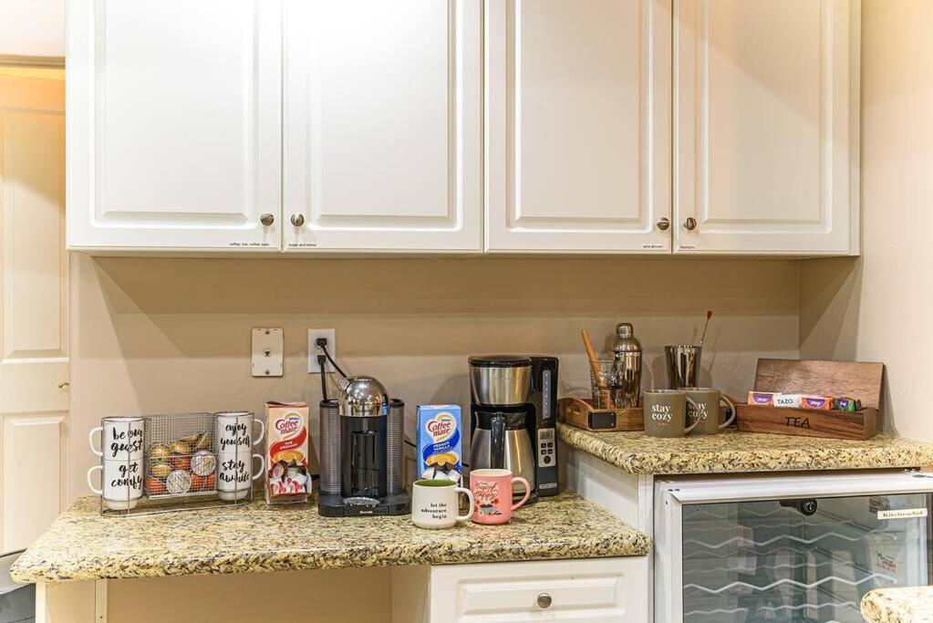 Prime Uptown Location- Mountain View- Kid Friendly - Sleeps 10 Holiday home Sedona