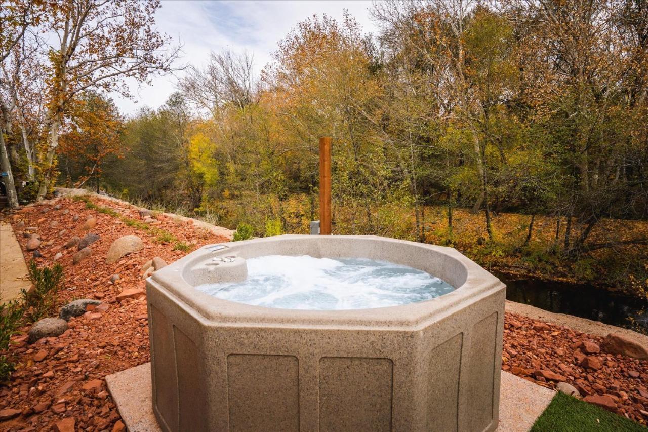 Holiday home Cozy With Private Creek Access *