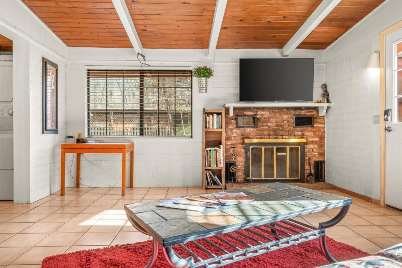 Holiday home Cozy With Private Creek Access *