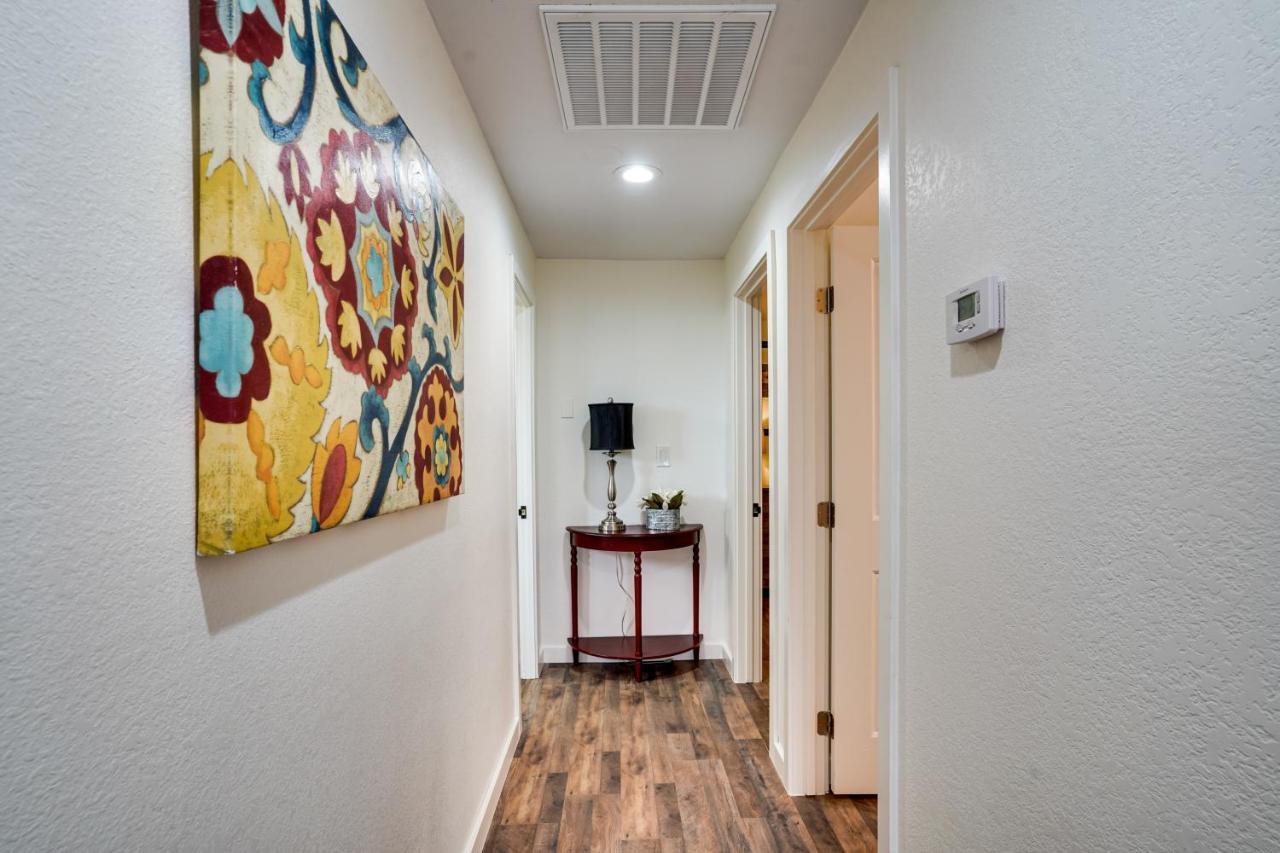 Apartment Vacation - 3 Mi To Lovers Knoll!