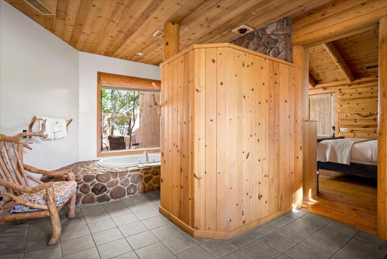 Villa Adobe Village With Private Patio- Wilderness *