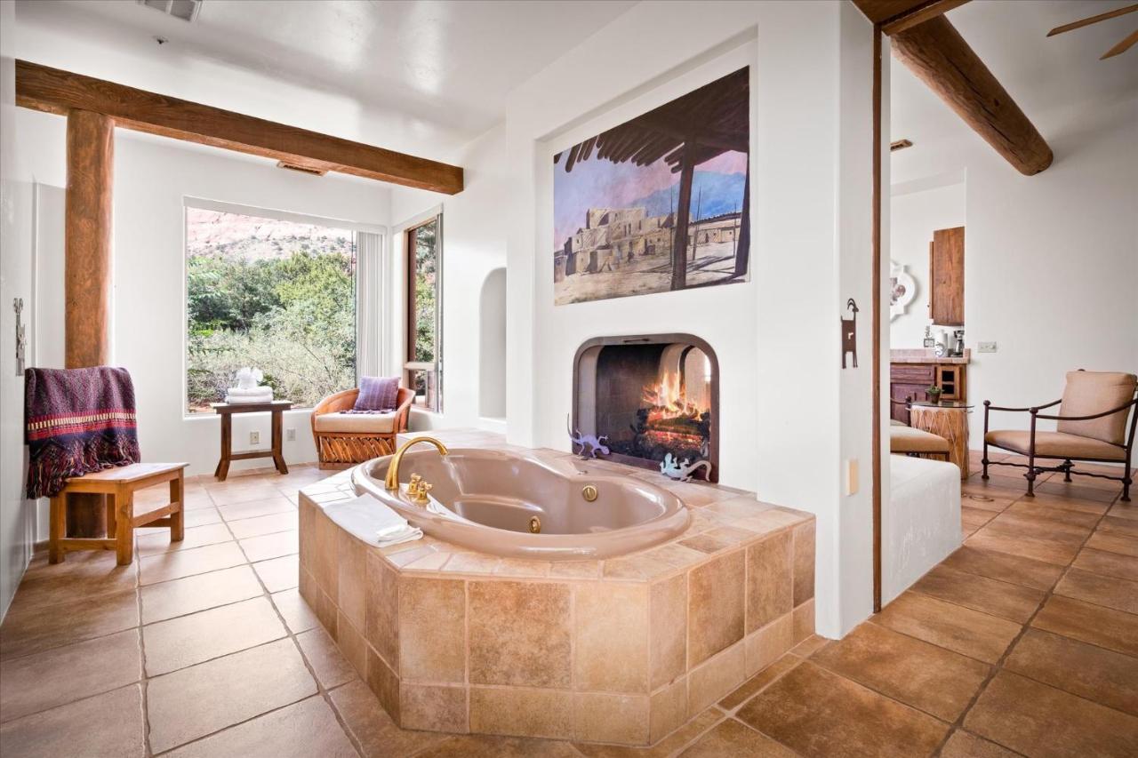 Adobe Village With Private Patio- Purple Lizard Sedona
