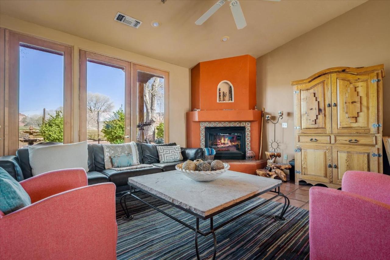Adobe Hacienda- Dreamcatcher Apts Sedona