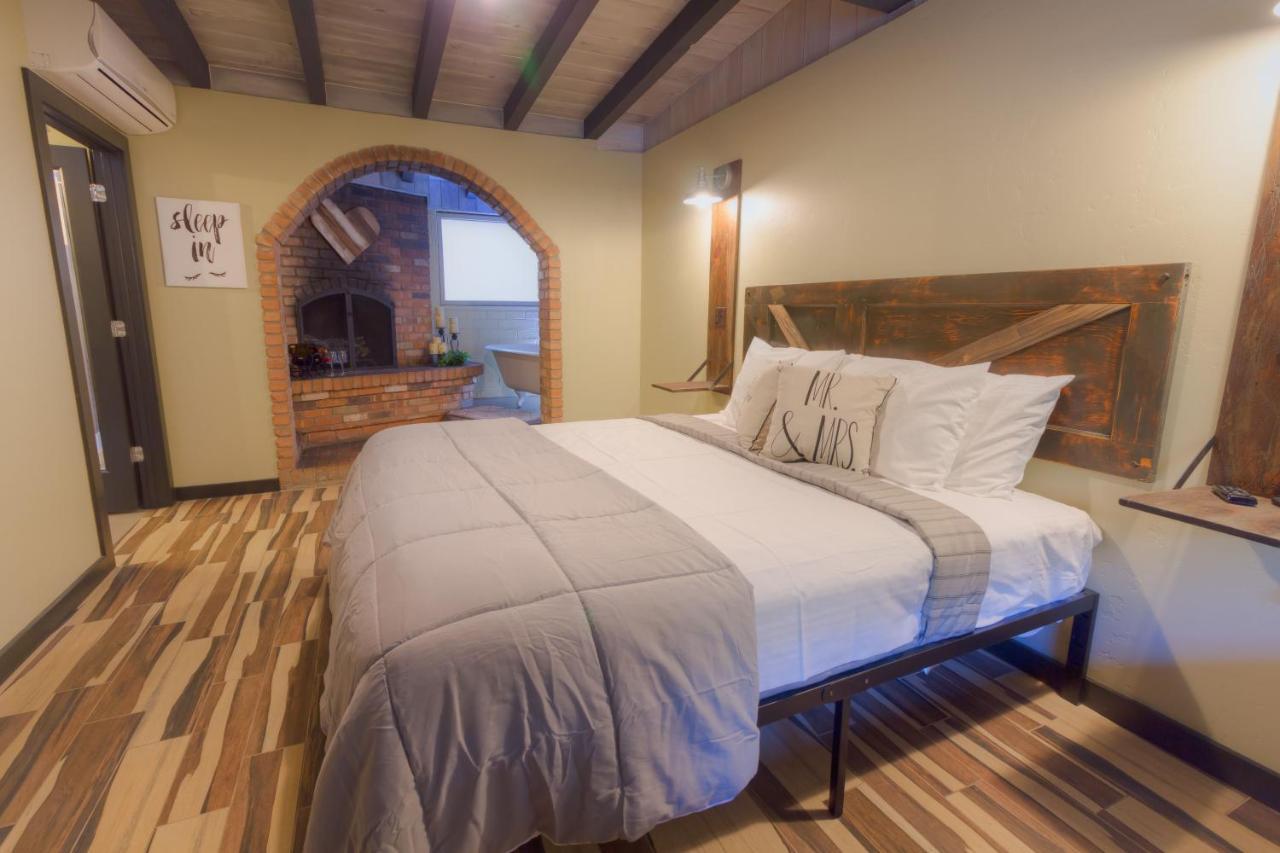 Apartment Destination Oak Creek-estate Estate