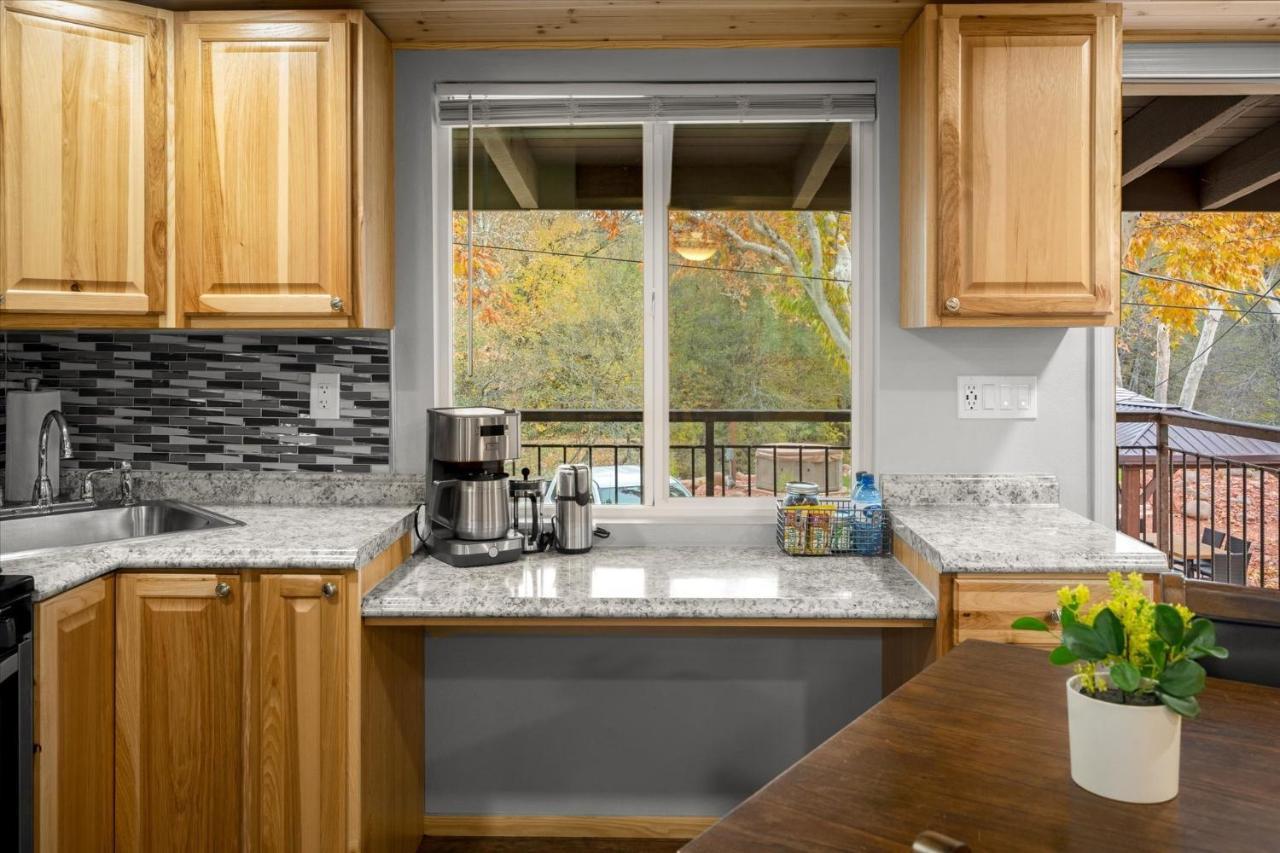 Apartment Creekside Retreat 20
