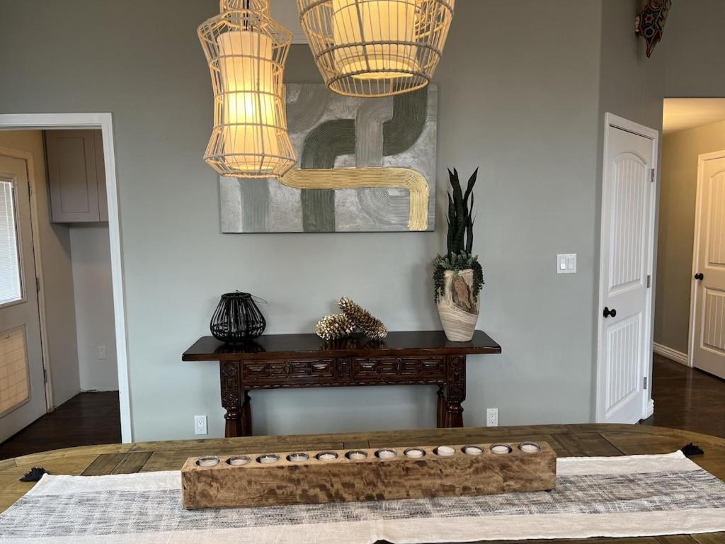 Uptown Gem! Wow! Views!! New! Barrel Sauna!!! Close To Trails, Walk To Uptown Sedona, Restaurants And Shopping *