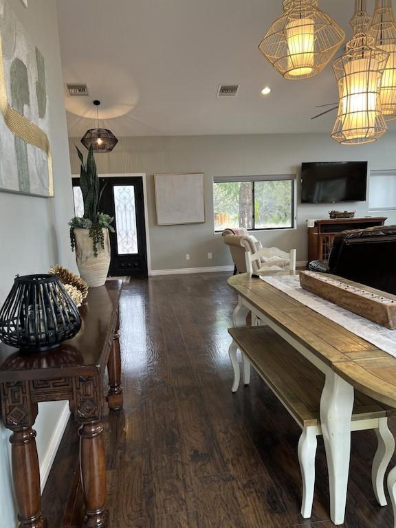 Uptown Gem! Wow! Views!! New! Barrel Sauna!!! Close To Trails, Walk To Uptown Sedona, Restaurants And Shopping Sedona
