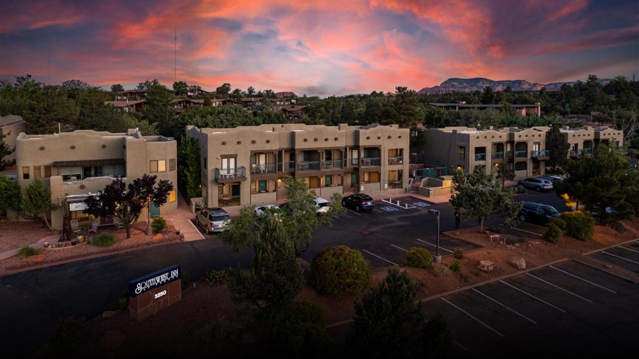 Southwest At Hotel 3*