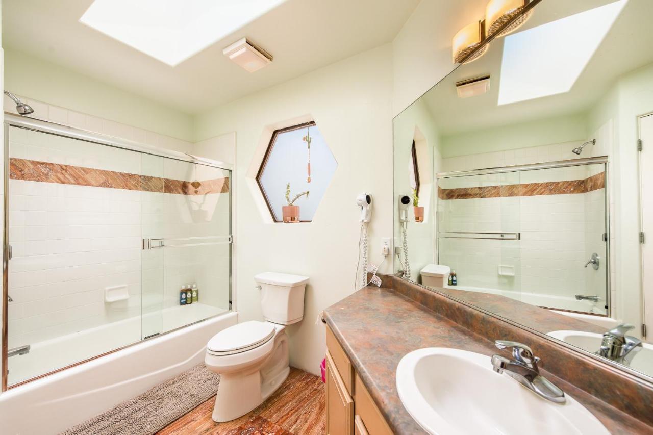 Holiday home West Retreat W/ Views Of Coffee Pot Rock! *