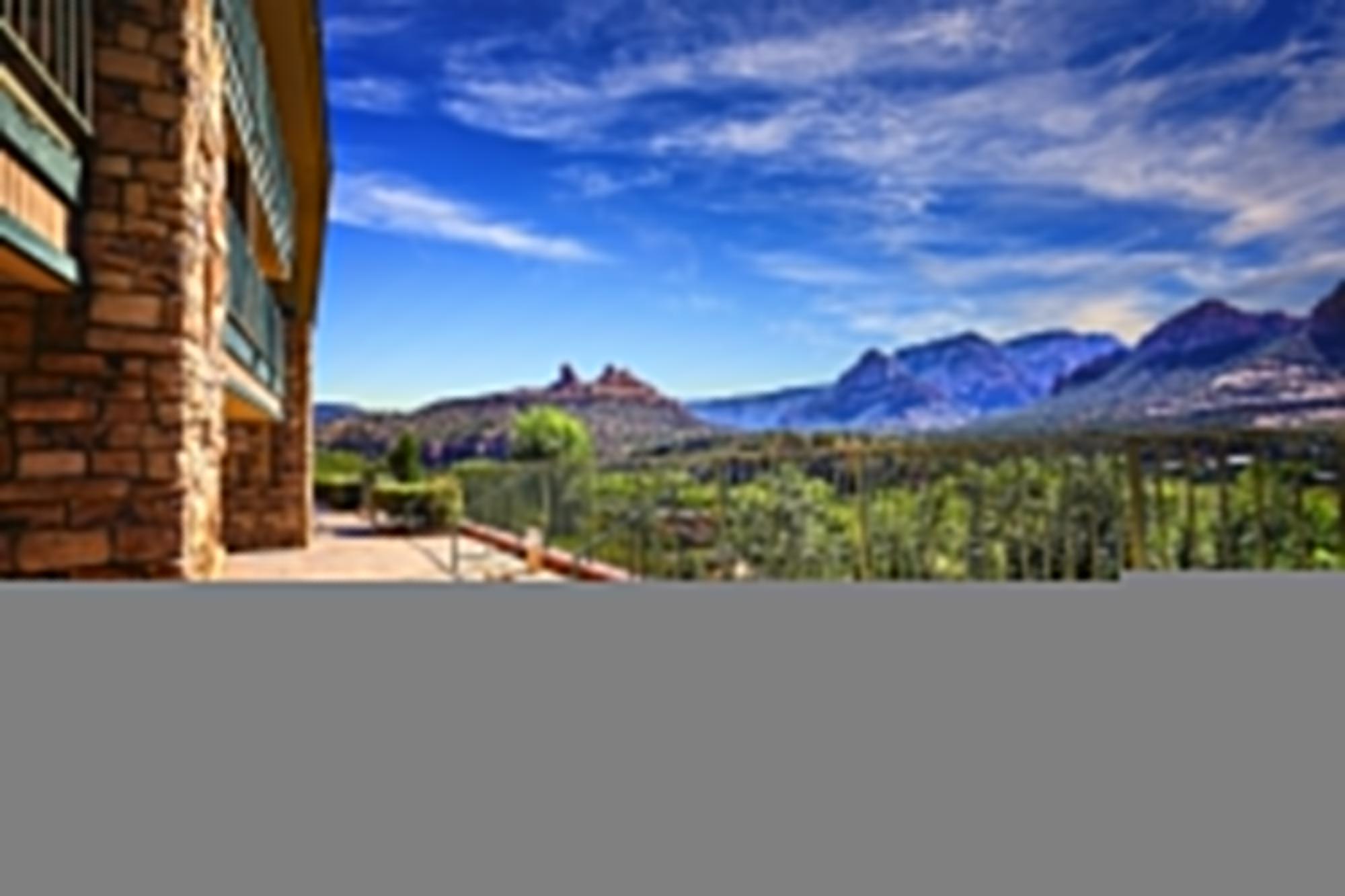The Cliffs Hotel 3*